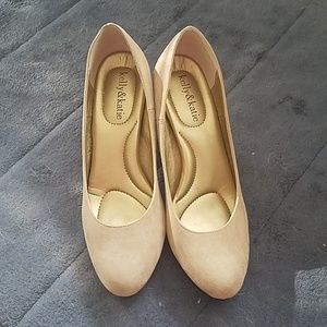 kelly & katie Suede Taupe Pumps